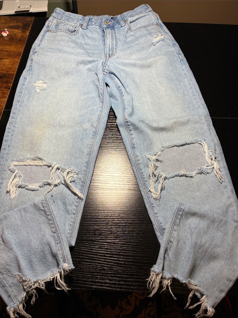 American Eagle Outfitters Light Blue Distressed Jeans